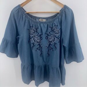 Vintage America Top Size L Embroidery Ruffled Sleeves/Bottom Blue‎ Denim Look